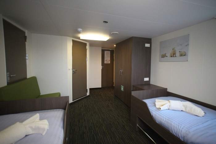 ortelius_twin deluxe 528, deck 5 © Monica Salmang-Oceanwide Expeditions 6.jpeg